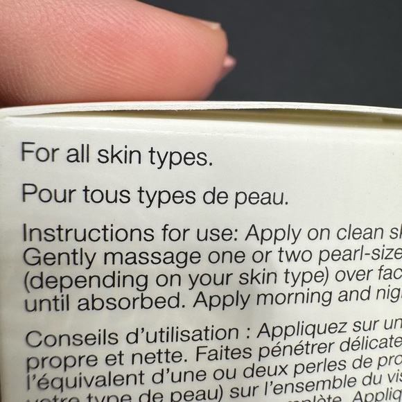 NARS Light Reflecting Moisturizer Skincare Essential NEW IN BOX 0.49oz - Picture 7 of 8